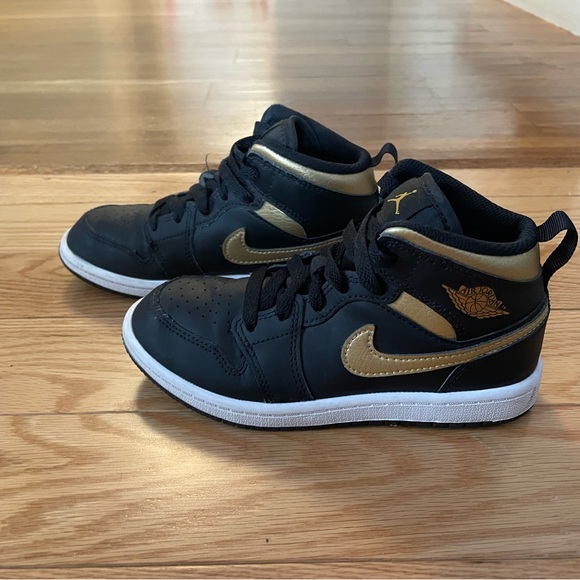 Nike Other - Air Jordan 1 Mid Youth 13 Black Metallic Gold